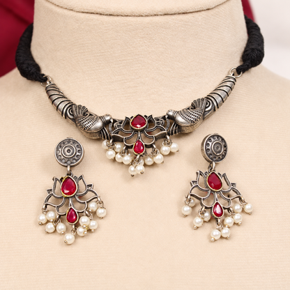 Winged Silver Tone Pearl-Style Fringe Collar Set - Ruby — retouched original photograph IMG_8349