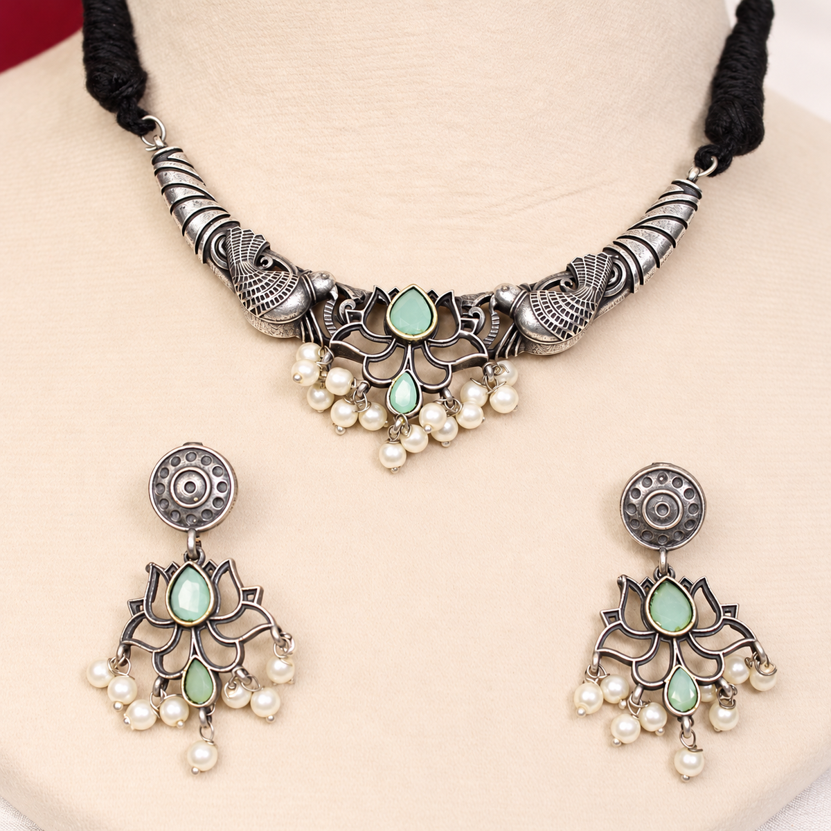 Winged Silver Tone Pearl-Style Fringe Collar Set - Mint — retouched original photograph IMG_8360