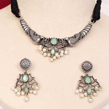 Winged Silver Tone Pearl-Style Fringe Collar Set - Mint — retouched original photograph IMG_8360