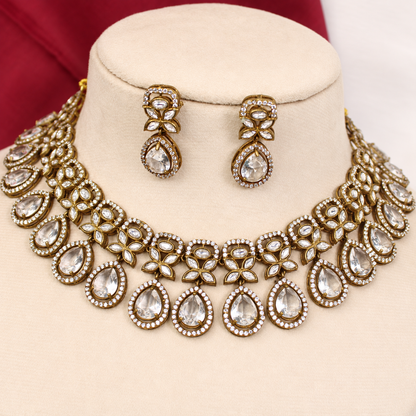 Layered Clear Teardrop Collar Necklace Set - Clear — retouched original photograph IMG_8388