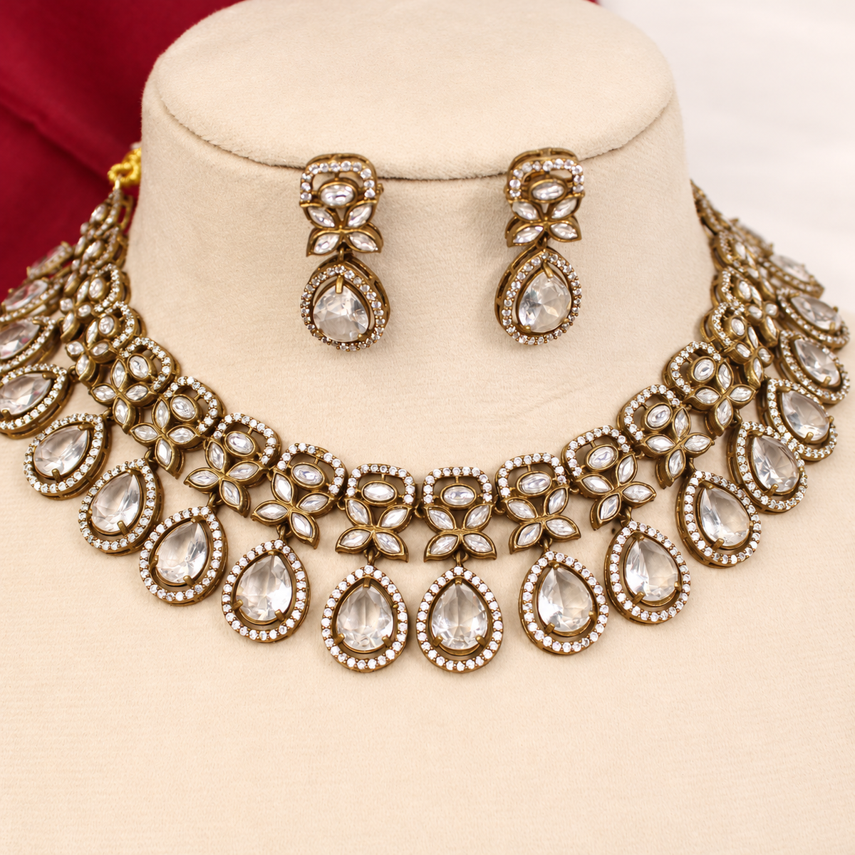 Layered Clear Teardrop Collar Necklace Set - Clear — retouched original photograph IMG_8390
