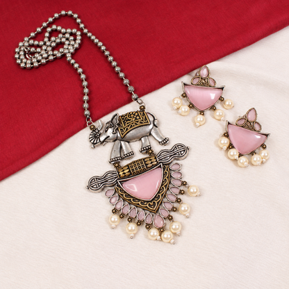 Animal Motif Fan Pendant Set - Pink — retouched original photograph IMG_8122