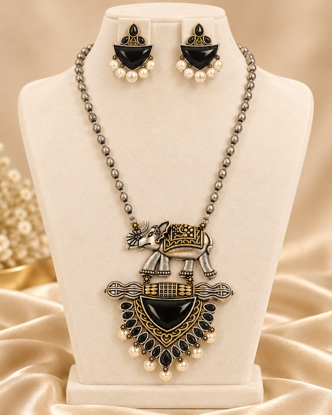Animal Motif Fan Pendant Set - Black — AI-styled mannequin view