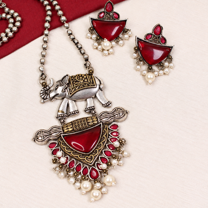 Animal Motif Fan Pendant Set - Ruby - retouched original photograph IMG_8204