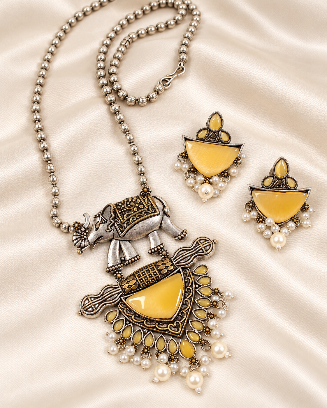Animal Motif Fan Pendant Set - Yellow — AI-styled closeup view