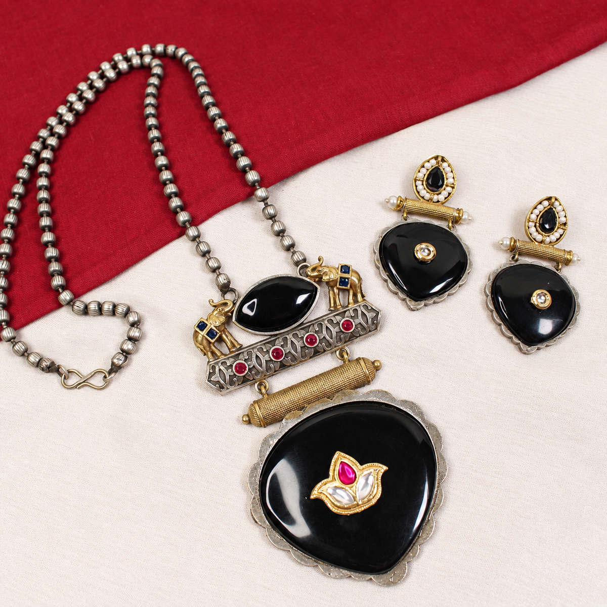 Floral Heart Drop Dual Tone Pendant Set - Black — retouched original photograph IMG_8185