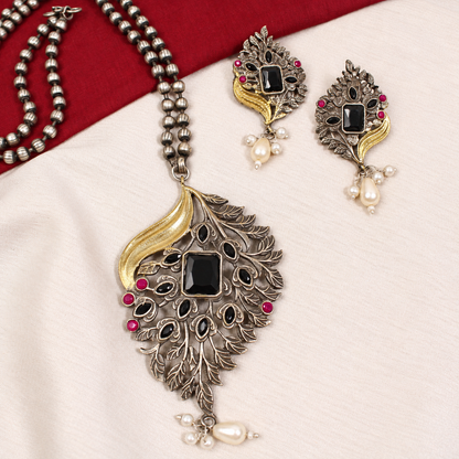 Leaf Peacock Dual Tone Pendant Set - Black — retouched original photograph IMG_8194