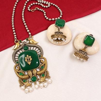 Swan Motif Dual Tone Pendant Set - Green — retouched original photograph IMG_8214