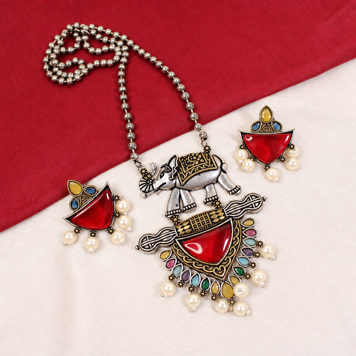 Animal Motif Fan Pendant Set - Ruby and Multicolour - retouched original photograph IMG_8130