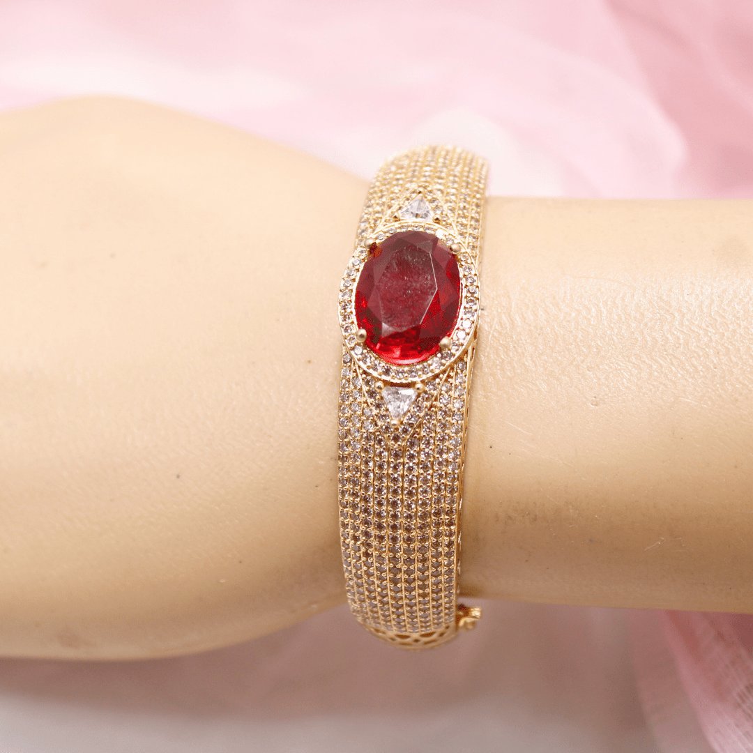 Oval Red Stone Openable Bracelet – Luxury Gold Kada