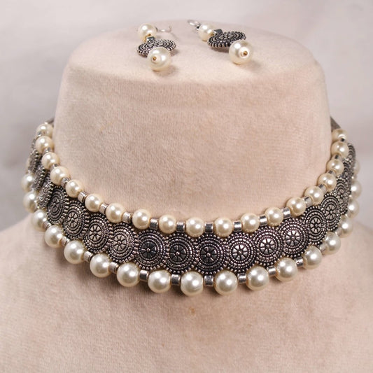 PARAS COIN NECKLACE - WHITE
