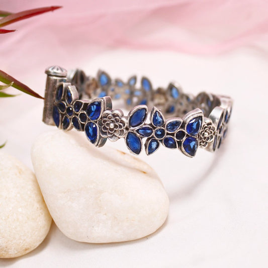 Oxidised Openable Kada with Blue Stone Floral Design