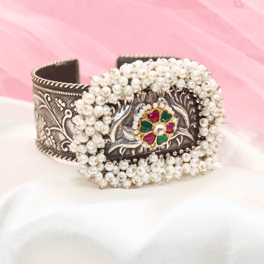 PAACHI KUNDAN KADA - CLASP TYPE