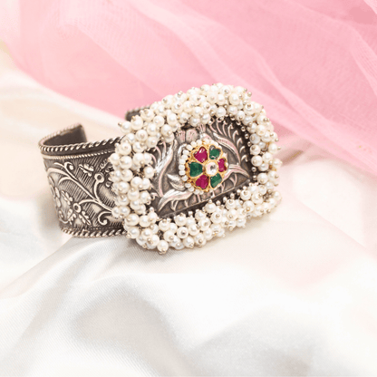 PAACHI KUNDAN KADA - CLASP TYPE