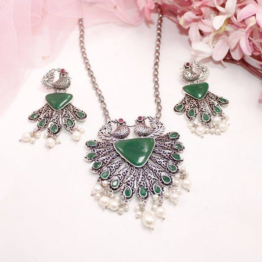 PANKH- SILVER LOOK ALIKE PENDANT SET-GREEN