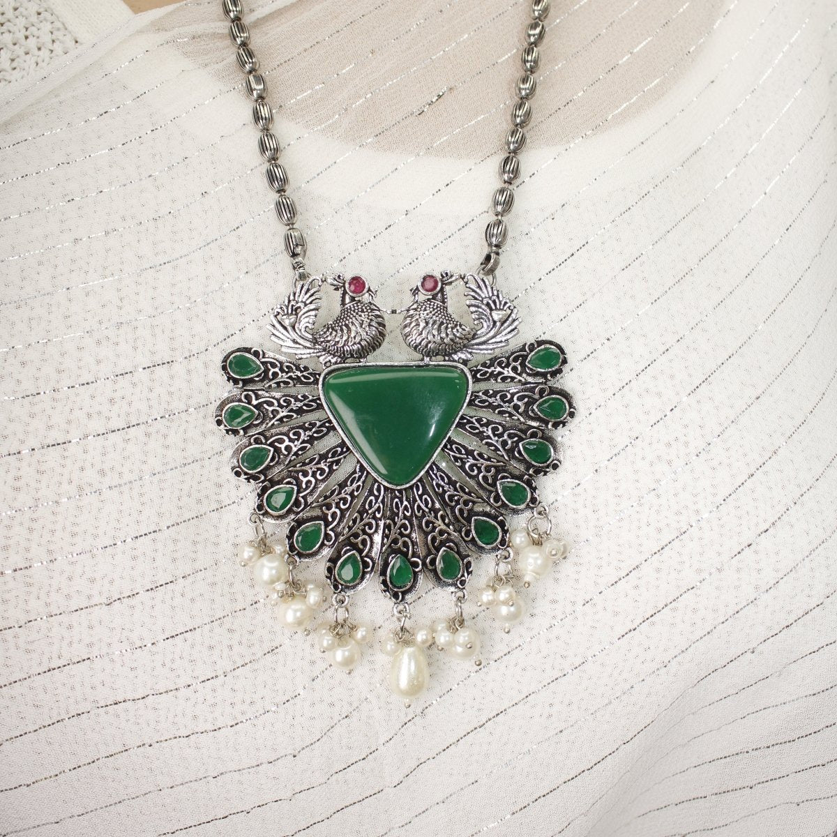 PANKH- SILVER LOOK ALIKE PENDANT SET-GREEN
