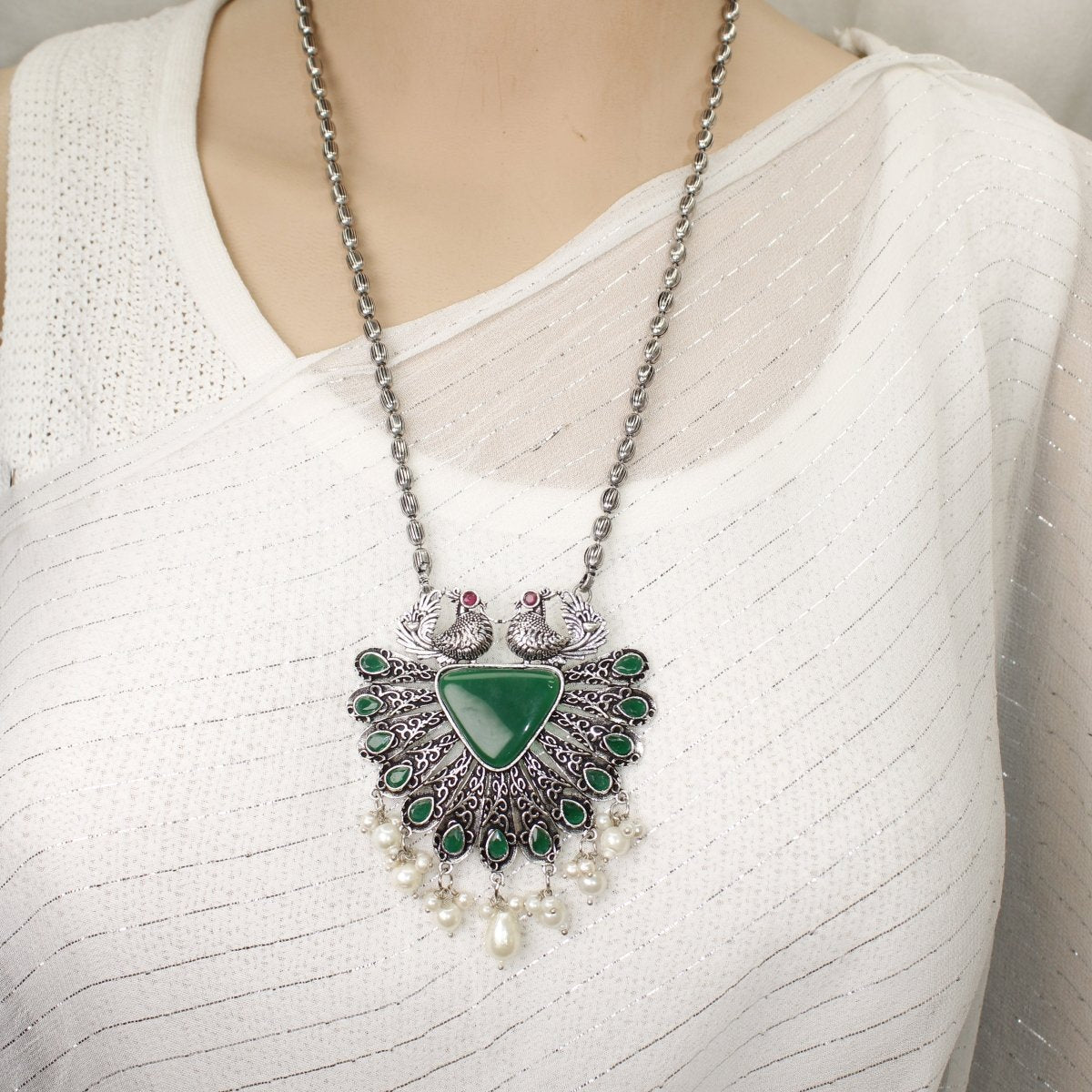 PANKH- SILVER LOOK ALIKE PENDANT SET-GREEN