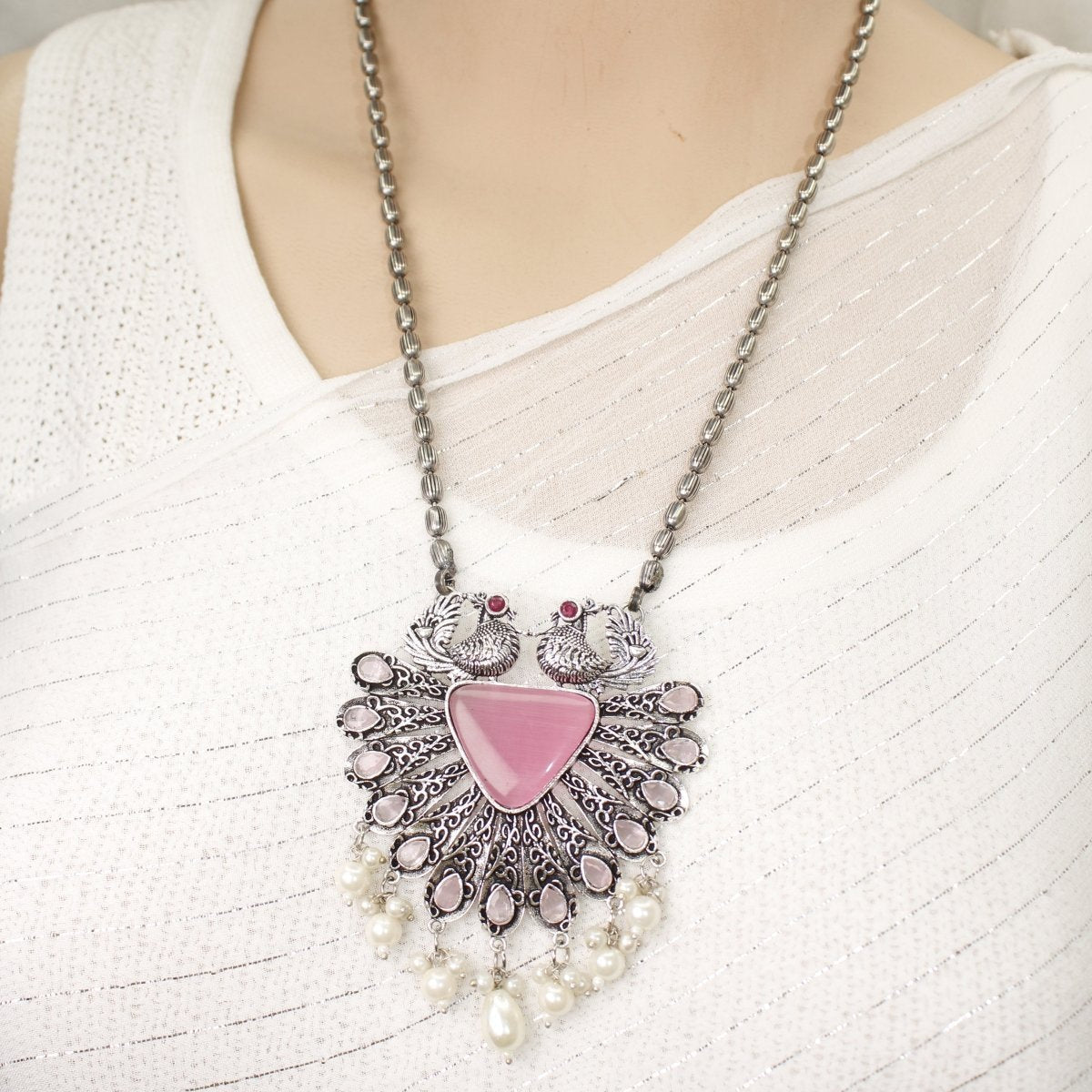 PANKH- SILVER LOOK ALIKE PENDANT SET-PINK