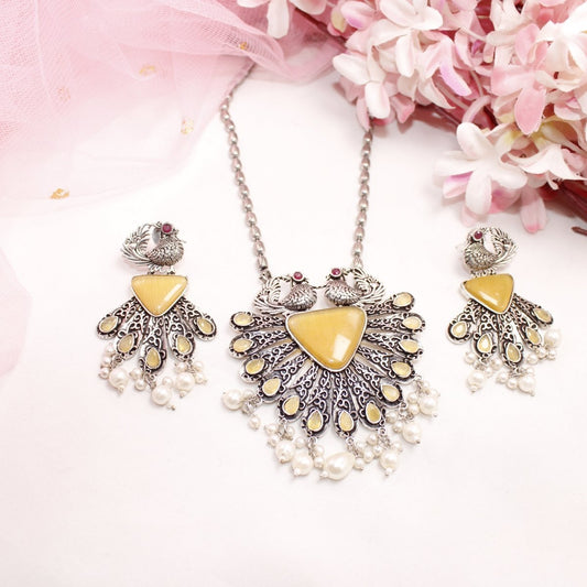 PANKH- SILVER LOOK ALIKE PENDANT SET-YELLOW