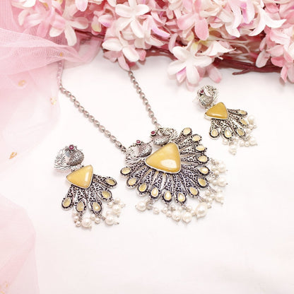 PANKH- SILVER LOOK ALIKE PENDANT SET-YELLOW