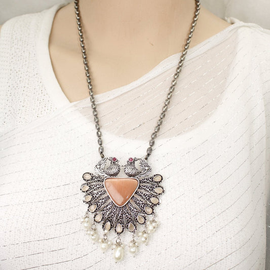 PANKH - SILVER LOOK ALIKE PENDANT SET - ORANGE
