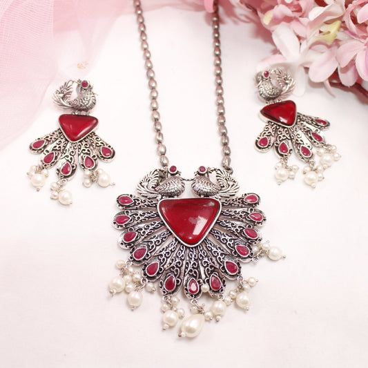 PANKH - SILVER LOOK ALIKE PENDANT SET - RED