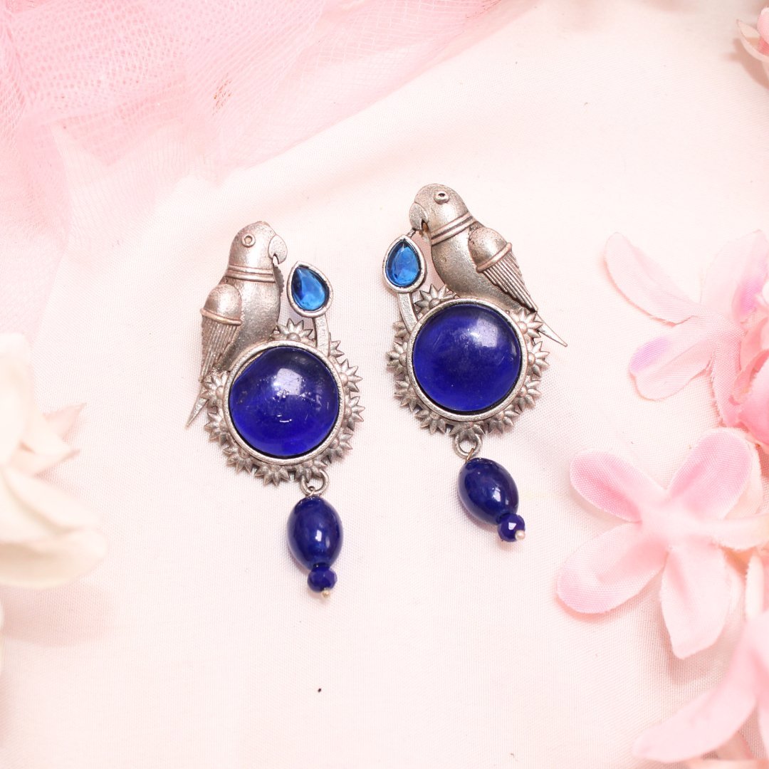 PARROT WITH ROUND MONALISA STONE EARRING - BLUE