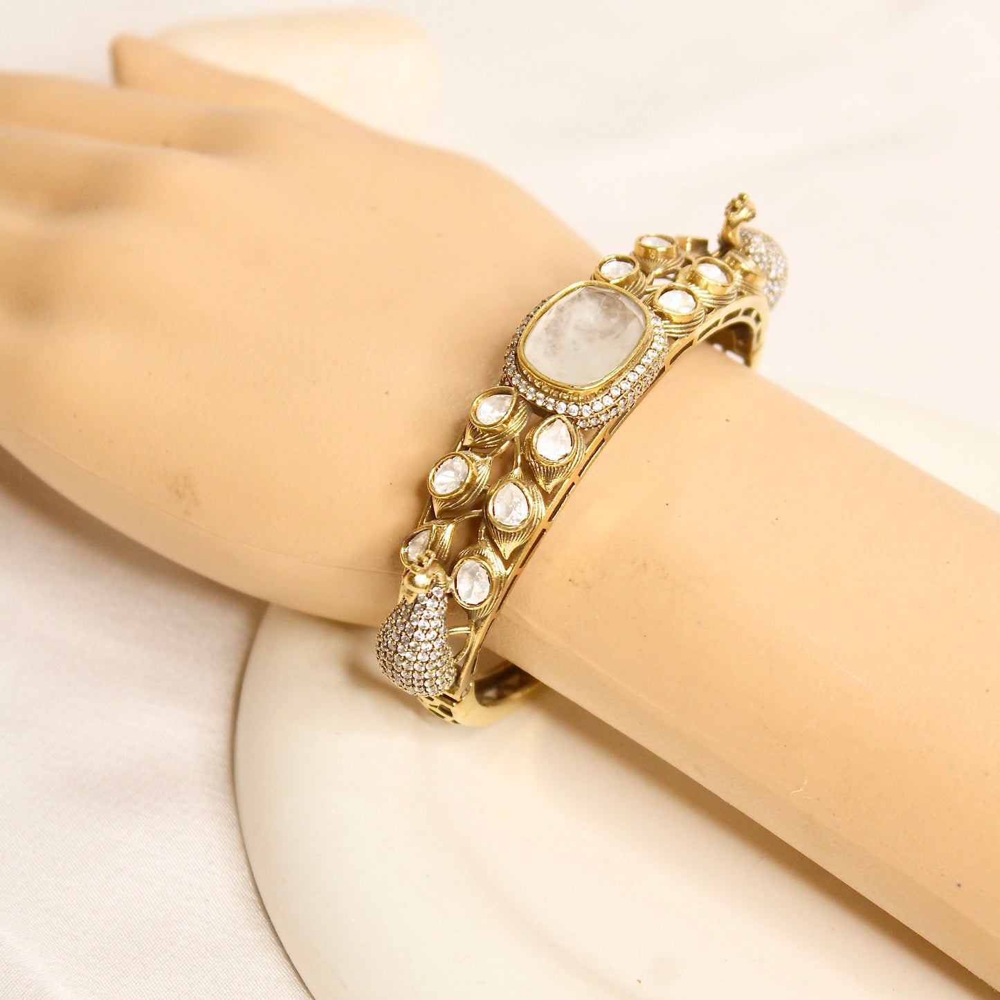 Pearl White Polki Elephant Motif Kada – product view 5