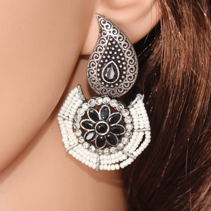 PEARL WITH KUNJ EARRING-BLACK