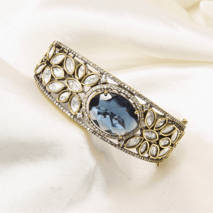 POLKI MOISSANITE BIG STONE ANTIQUE GOLDEN BRACELET - BLUE
