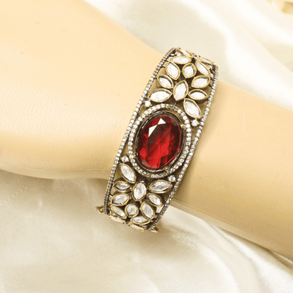 POLKI MOISSANITE BIG STONE ANTIQUE GOLDEN BRACELET - RED
