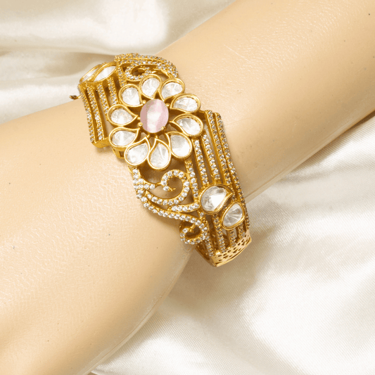 POLKI MOISSANITE FLOWER ANTIQUE GOLDEN BRACELET - PINK
