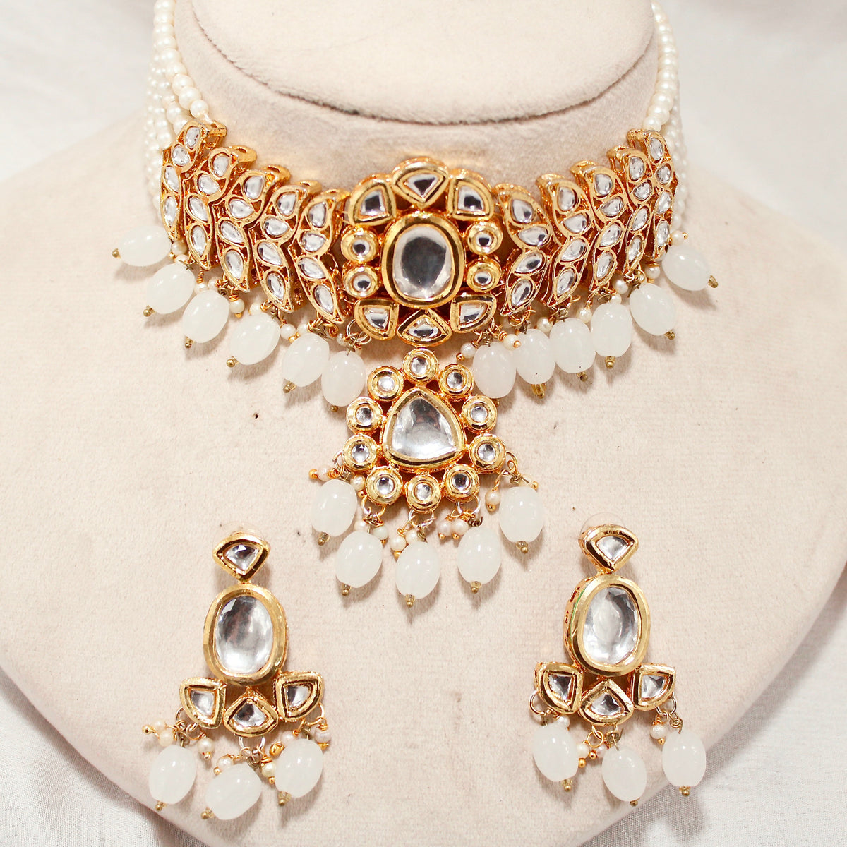 Polki Pearl Choker Necklace Set with Drop Earrings – product view 1