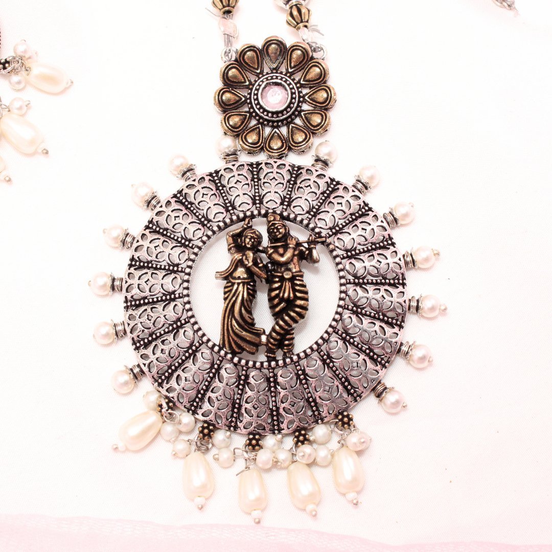RADHA-KRISHAN DUAL-TONE PENDANT SET- PINK
