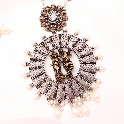 RADHA-KRISHAN DUAL-TONE PENDANT SET-LIGHT GREEN