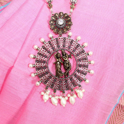 RADHA-KRISHAN DUAL-TONE PENDANT SET-LIGHT GREEN