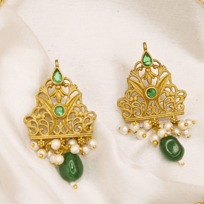 RAJWADI CHOKER WITH DOUBLET STONE - GREEN