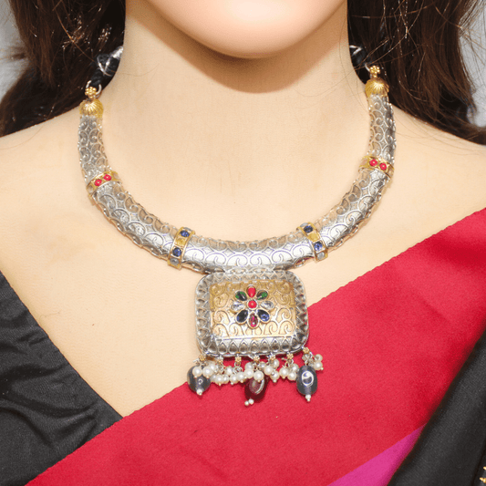 RAJWADI DUAL - TONE HASLI LOOK NECKLACE - MAGENTA & GREEN