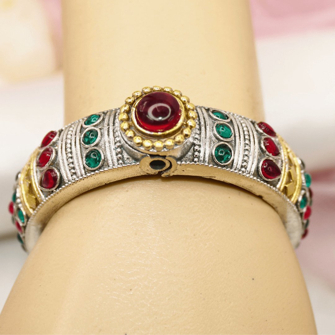 Rajwadi Kada – Vintage Heritage Kada with Traditional Red-Green Ston