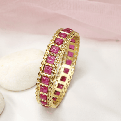 Rajwadi Square - Stone Kada - Ruby Red