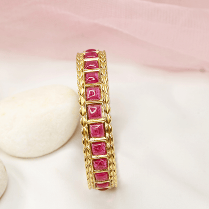 Rajwadi Square - Stone Kada - Ruby Red