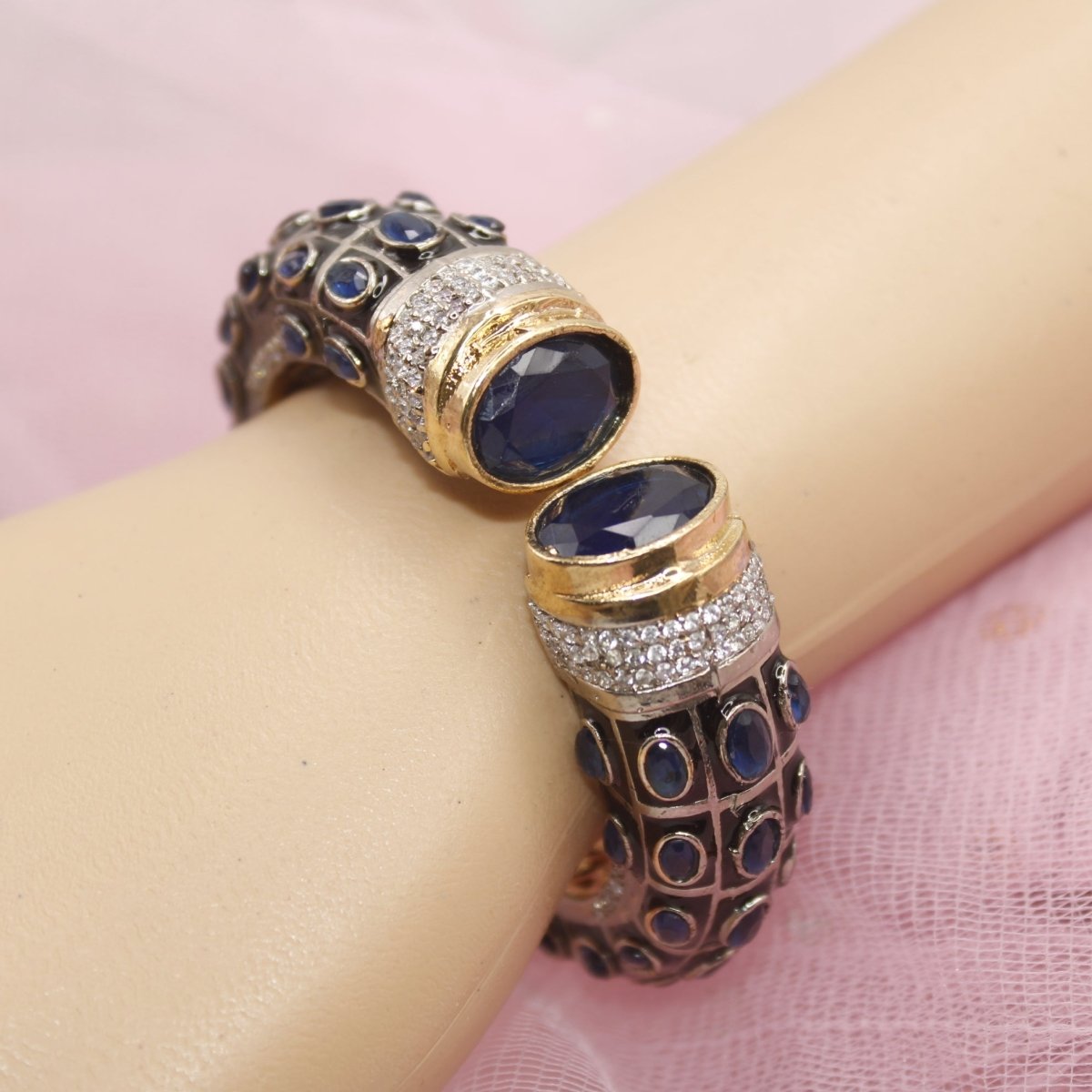 RAJWADI STONE & MEENAKARI KADA GOLD PLATED - BLUE