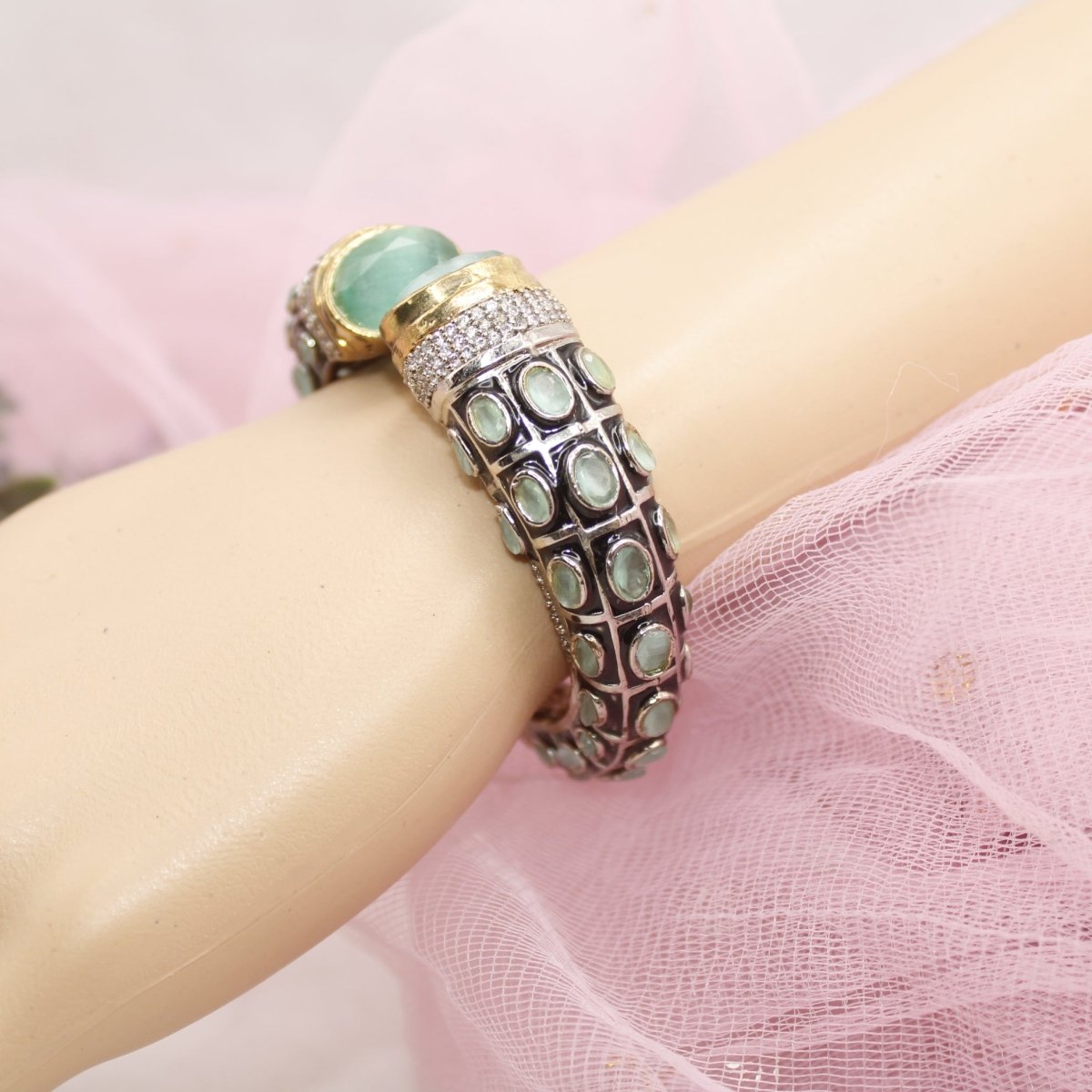 RAJWADI STONE & MEENAKARI KADA GOLD PLATED - MINT
