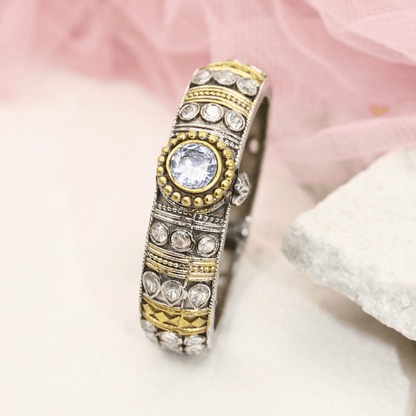 Rajwadi White Stone Kada – Antique Kada with Diamond - Look Centerpie