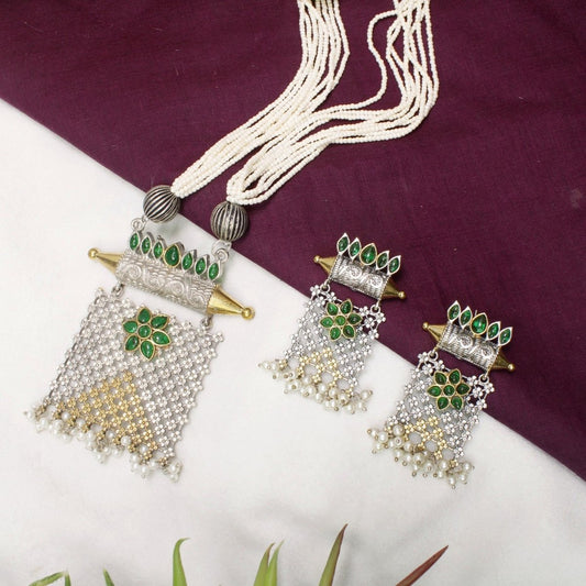 Rangtaari Tribal Pendant Set – Emerald Green Kundan & Pearl Drops