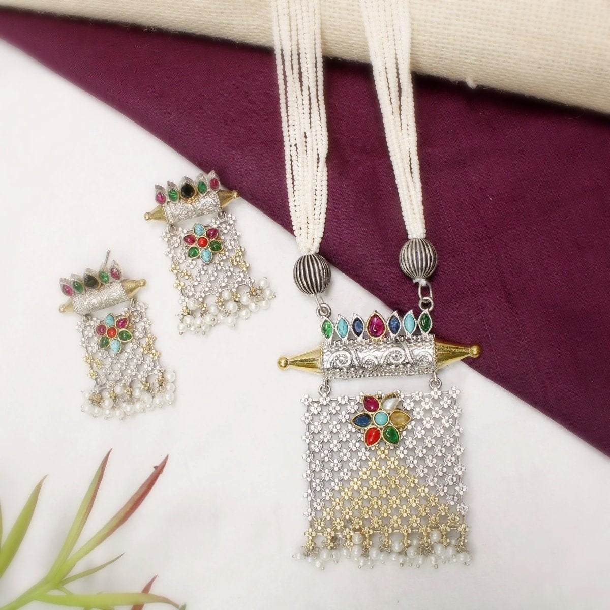 Rangtara Tribal Pendant Set – Multicolor Oxidised Pearl Editi