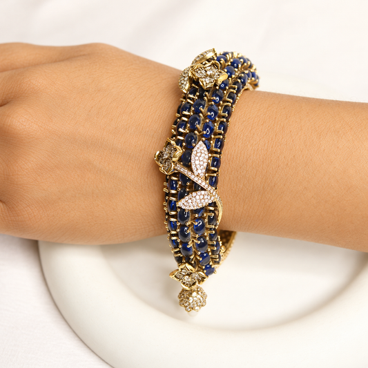 NAV-KADA-00278 – same-pose natural-hand retouch