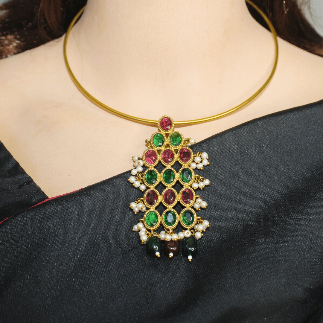 RING HASLI NECKLACE- STONE PENDANT