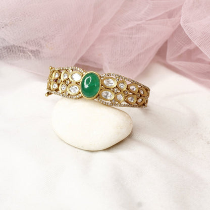 Royal Antique Polki Kada with Emerald Green Stone