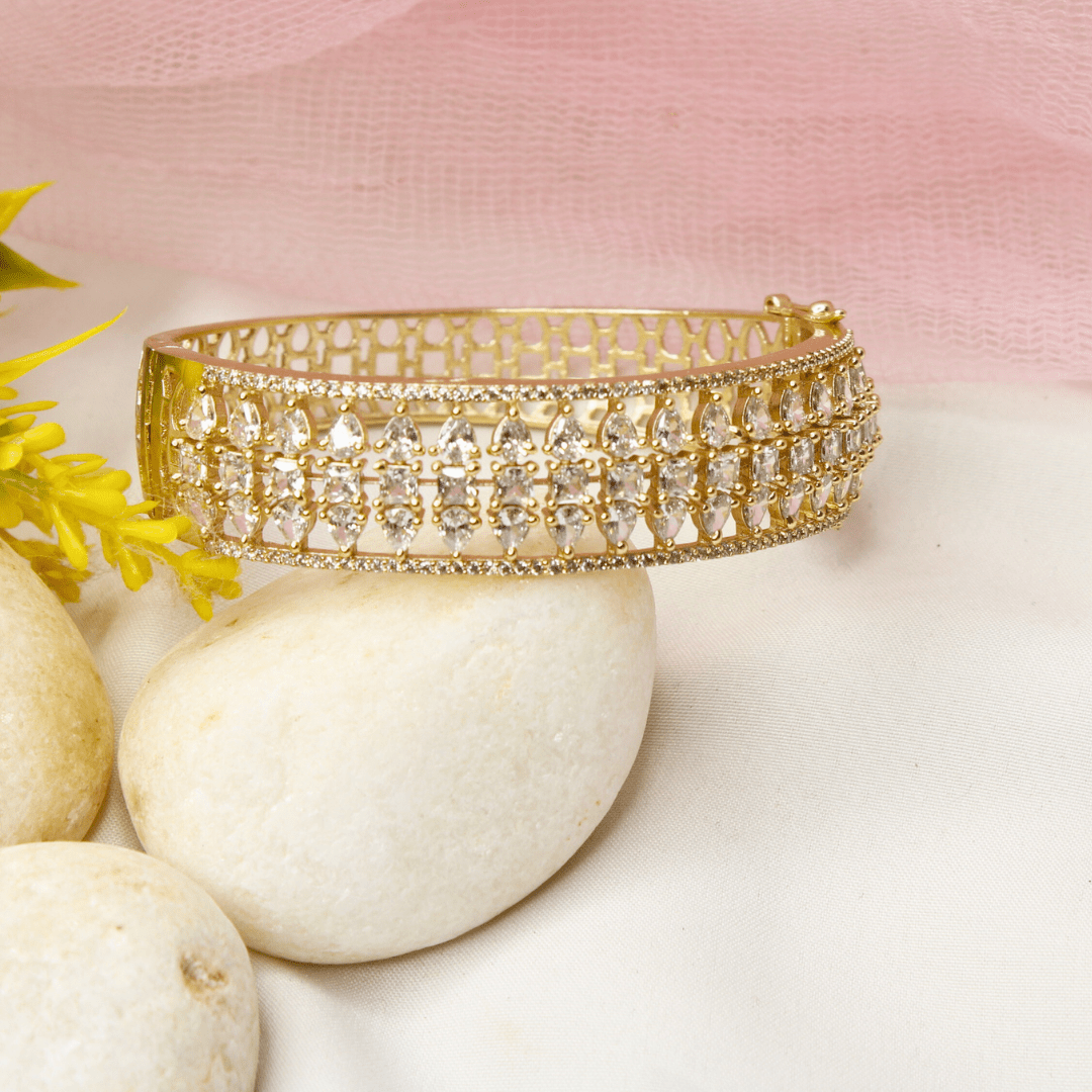 Royal Stone Teardrop Kada - WHITE
